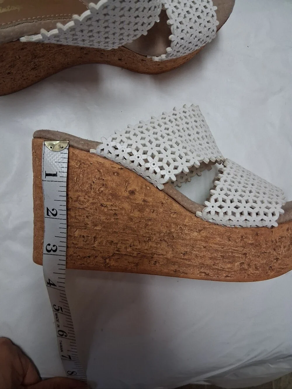 Sbicca White Woven Cork Wedge Slide Sandals Women's Size 6M Preowned